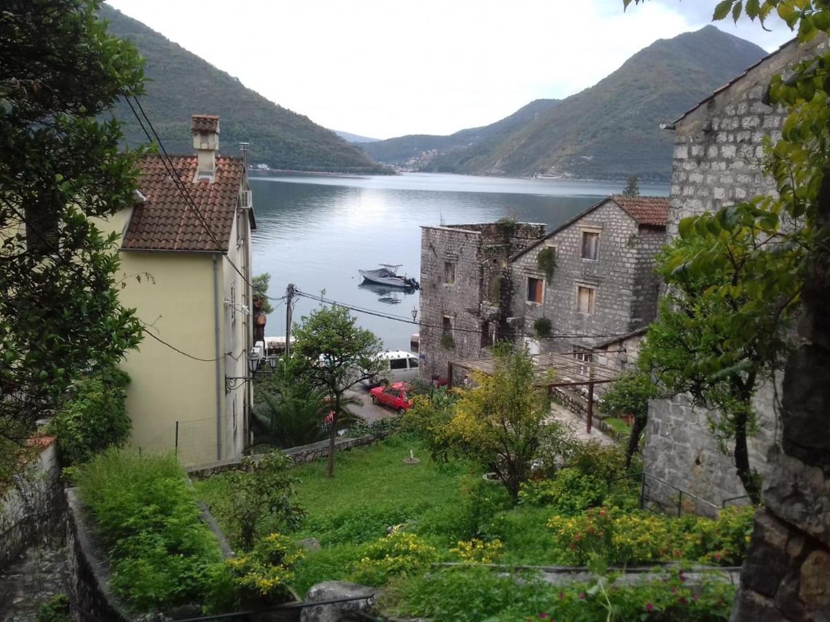 Apartment Villa Venezia Perast Exteriér fotografie
