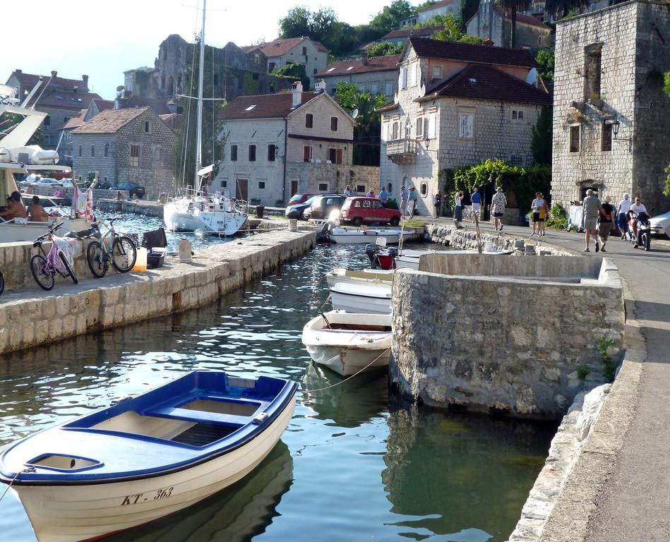 Apartment Villa Venezia Perast Exteriér fotografie
